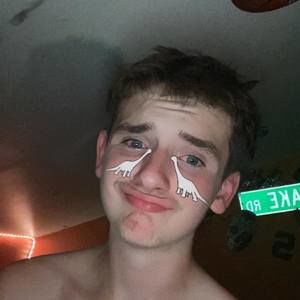 Meet your Posher, Brice